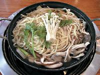 【噂のキノコ料理店④】キノコの王国「清潭洞ボソッ多」