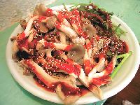 【噂のキノコ料理店⑥】辛いキノコ鍋が有名「汝矣島カヤンカルグクス」