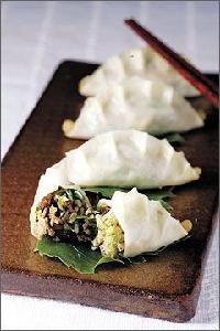 ﾀ心でおいしい手作りギョーザ③