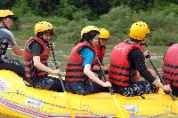 日本人女子大生「スリル満点! 韓国で川下り」