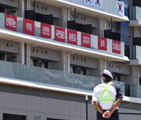 東京五輪：「李舜臣横断幕」騒動…大韓体育会「純粋な応援の意図を歪曲、残念だ」