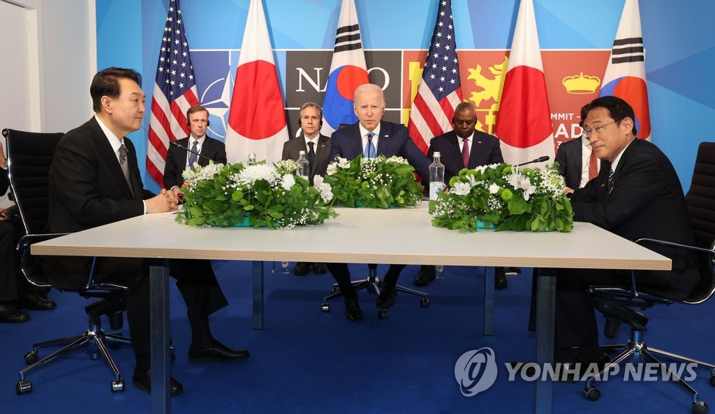 韓米日　約5年ぶりに首脳会談＝対北朝鮮で連携強化を確認