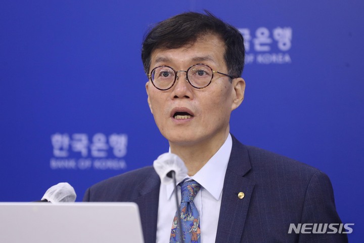 韓銀総裁「韓米通貨スワップ、米FRBと意見交換中」