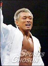 K-1:秋山は反則で失格、桜庭戦はノーコンテストに