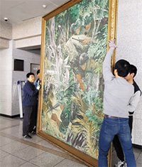 ベトナム戦争絵画、韓国国防部ロビーから撤去