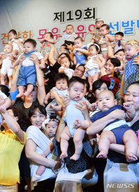 第19回　健康な母乳授乳児選抜大会