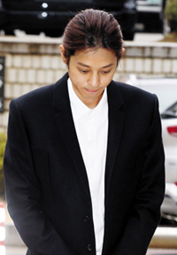 性交渉隠し撮りでチョン・ジュニョン容疑者逮捕