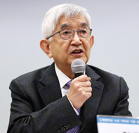 崔章集教授「運動圏民主主義は全体主義と似ている」