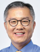 「釜山医療院長、チョ国前法相の娘に奨学金を支給し病院長ポストを請託」