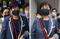 ▲入廷時には笑み、退廷時には深刻な表情／NEWSIS・聯合ニュース 