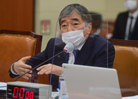 【社説】青瓦台・金融監督院職員がライム詐欺師の手足に、捜査依頼さえ行わなかった金融監督院