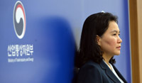 WTO事務局長選、「美しい辞退」に苦心する韓国政府