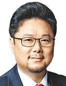 韓国MBC社長「光化門の集会、おかしな人々が参加」