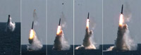 ▲韓国が独自開発した潜水艦発射弾道ミサイル（SLBM）が15日、韓国軍の潜水艦「島山安昌浩（アン・チャンホ）＝3000トン級＝」に搭載され、水中から発射された。／韓国国防部提供。 