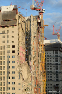 崩壊事故発生から五日目…無惨な事故現場