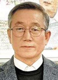 韓国大統領選：与党選対委員長の側近が尹錫悦支持宣言「腐ったりんごは食べられない」