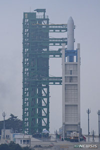 韓国産ロケット「ヌリ」、17日の打ち上げも不可能に…1か月以上の延期も