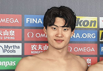 世界水泳6種目で韓国新記録5つ…黄宣優、パリ五輪に希望