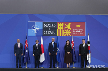 中国、NATO出席の韓日に「韓国は重要なパートナー、日本は歴史を反省すべき」