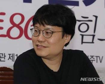 独立運動家を揶揄した漫画家ユン・ソイン氏不起訴