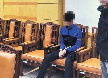 「北に強制送還された脱北漁師は22歳のウ・ボムソン氏と23歳のキム・ヒョンウク氏」