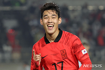 サッカー：カタールでも笑おう…韓国、W杯前最後の強化試合に1－0で勝利
