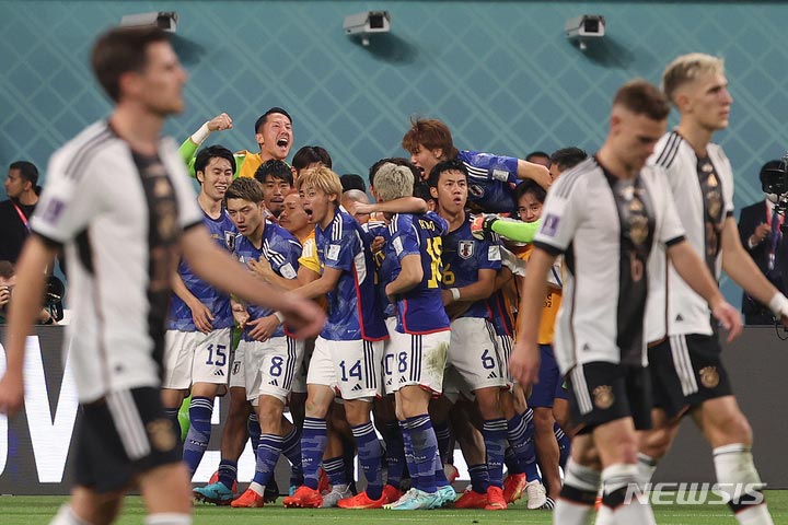 W杯：日本サッカー、欧州に学んで欧州を超えた