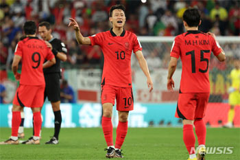 カタールW杯：サッカー韓国代表にもMZ世代の風…次期監督選びに注文