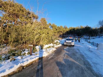 「ずっと泣き声が」…寒波の中、森に赤ちゃんが捨てられていた　／江原道