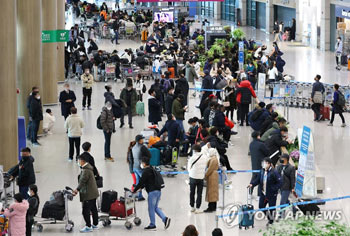 昨年１２月の訪韓外国人　日本人が８．５万人で最多