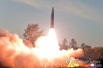 北朝鮮が弾道ミサイル発射　韓米合同演習を前に反発か