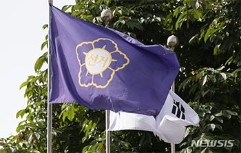 「李在明知事から表彰」と自己PRして父の同僚から満点もらって合格…韓国選管子女優遇採用疑惑【独自】