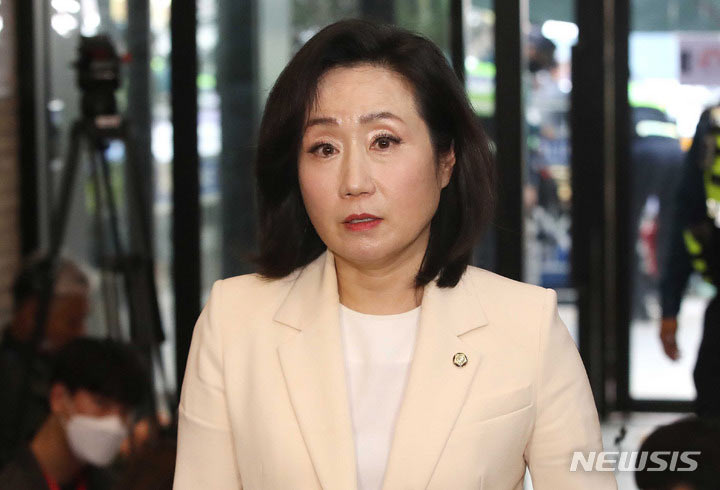全数調査の方針示した韓国選管を与党が批判「既に信用を失っている…トカゲのしっぽ切り」…子女優遇採用疑惑