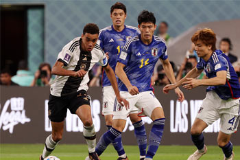 ▲W杯カタール大会1次リーグでドイツと対戦した日本代表（2022年11月）