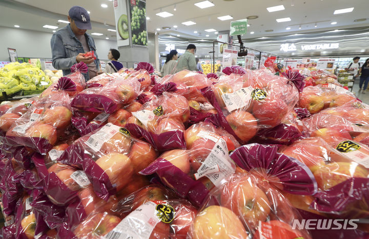 「リンゴも手に入れ難くなった…」