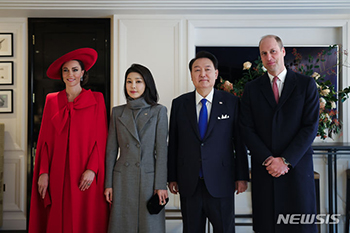 写真＝共同取材団