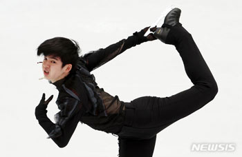 車俊煥の華麗な演技