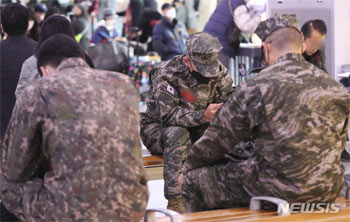 「軍人は3000ウォン割増」焼肉店に韓国ネット民の怒り爆発