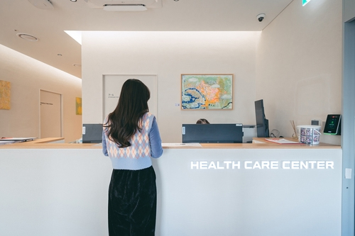 ＨＹＢＥが本社に医務室開設　韓国エンタメ業界初