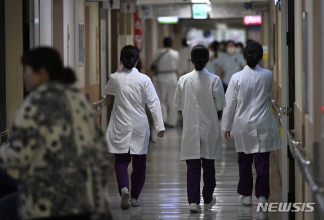 「初期研修医がいないだけでも困っているのに…」朝鮮大学病院の後期研修医も「病院やめる」