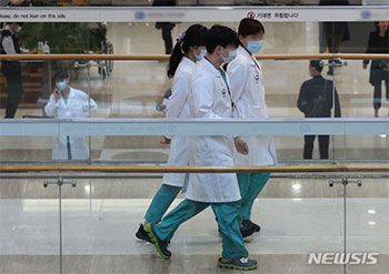 「研修医集団行動指針」を作成して広めた韓国軍医官2人を特定　医学部定員増問題