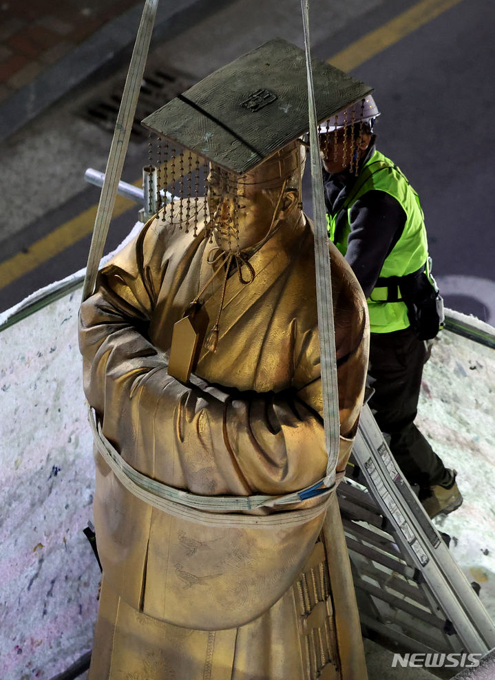 様 朝鮮除隊記念 朝鮮平穣 彫刻徳利 戦時資料 朝鮮除隊記念 朝鮮平