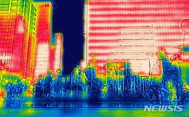 「オゾン注意報」が発令されたソウル