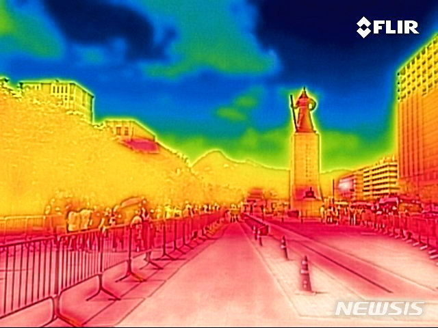 「オゾン注意報」が発令されたソウル