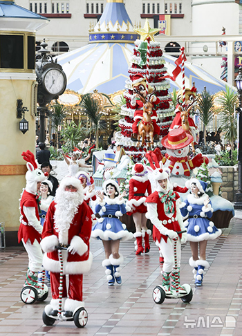 ロッテワールドで楽しいハッピー・クリスマス」-Chosun online 朝鮮日報
