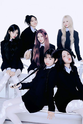 ＩＶＥのミニアルバム　初週売上１０４万枚突破