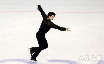 フィギュア：車俊煥　ハルビンで堂々と華麗な演技＝冬季アジア大会