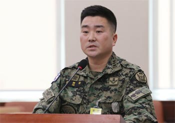 ▲キム・ヒョンテ韓国陸軍707特殊任務団長が17日午後、ソウル市汝矣島の韓国国会で開かれた国防委員会第422回国会（臨時会）第2回全体会議に出席し、議員の質問に答えているところ。／ナム・ガンホ記者