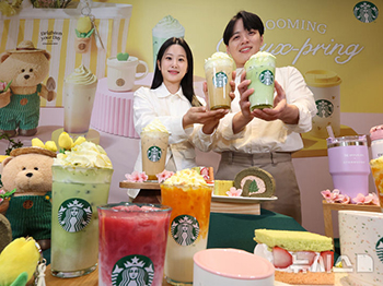 スターバックス・コリア　新メニュー「シュークリーム抹茶ラテ」発売