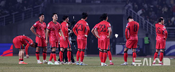 サッカー：韓国、オマーンと1－1で引き分け＝W杯アジア最終予選